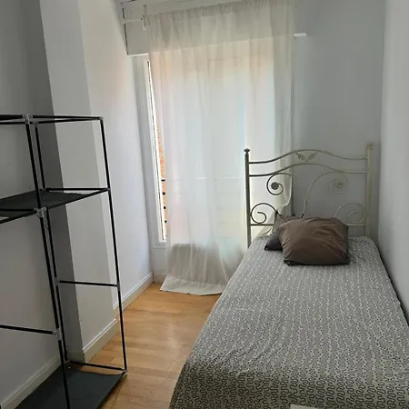 Bed & Breakfast Cosy And Secure Center